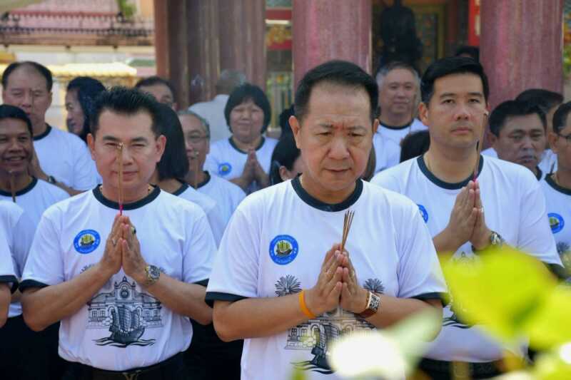 ชลบุรี – สืบสานศรัทธา บวงสรวงสมเด็จพระเจ้าตากสินฯ เปิดฉากประเพณีวิ่งควาย ครั้งที่ 155