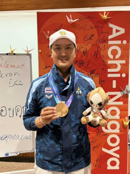 “สดมภ์” ชนะเพลย์ออฟ 5 หลุม คว้าเหรียญทองแดงบุคคลชายให้ทัพกอล์ฟไทย ที่เอเชียนเกมส์ ญี่ปุ่น