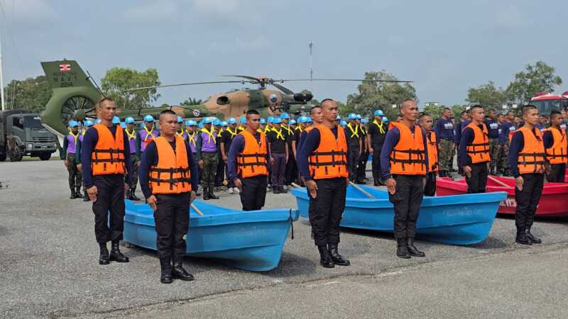 นาวิกโยธิน “เปิดโหมดเฝ้าระวัง” รับฤดูภัยพิบัติ! ระดมกำลัง–เรือ–ยุทโธปกรณ์เต็มพิกัด เตรียมพร้อม 24 ชั่วโมง รับมือน้ำท่วมพื้นที่ลุ่มต่ำ–ไฟไหม้ป่าพรุ ย้ำประชาชนต้องได้รับการช่วยเหลือเป็นสิ่งแรก