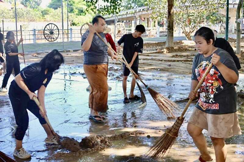 นครนายก – ผนึกพลังจิตอาสา เร่งฟื้นฟู “วัดอุดมธานี พระอารามหลวง” หลังประสบวิกฤติน้ำท่วม