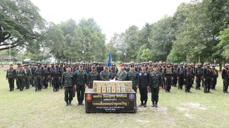แม่ทัพภาคที่ 2 ตรวจเยี่ยม ให้โอวาท และเสริมขวัญกำลังใจ กำลังพลผู้เข้ารับการฝึกหลักสูตร อส.ทพ.ชาย เบื้องต้น ทภ.2 ประจำปี 2569
