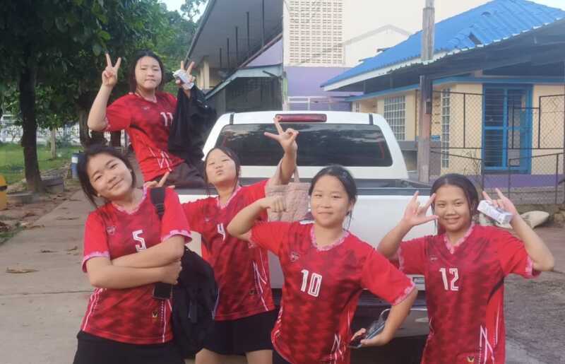 รถกระบะขนฝัน! สาวน้อยนักตบชาติพันธุ์ม้ง “บ้านสองแคว” พร้อมสู้สุดใจศึก PMYC U15