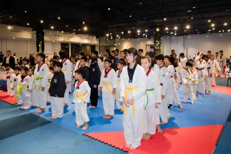 หัวหินคึกคัก! นักเทควันโดสู้ไม่ถอย ลุยน้ำจากทั่วประเทศกว่า 300 ชีวิต บุกชิงชัย LEGEND TAEKWONDO CHAMPIONSHIPS 2026 กองเชียร์ร่วมงานกว่า 1,000 คน