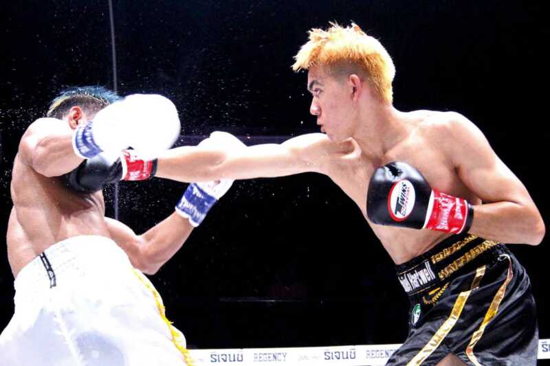 “เจ้าเสือน้อย” Tiger March ประกาศศักดาชนะ TKO ยก 7 สุขประเสริฐ พลพิทักษ์ สิงห์เฒ่าวัย 39 ปี คว้าเข็มขัด WBA Asia South รุ่นซุปเปอร์ไลท์เวท 140 ปอนด์