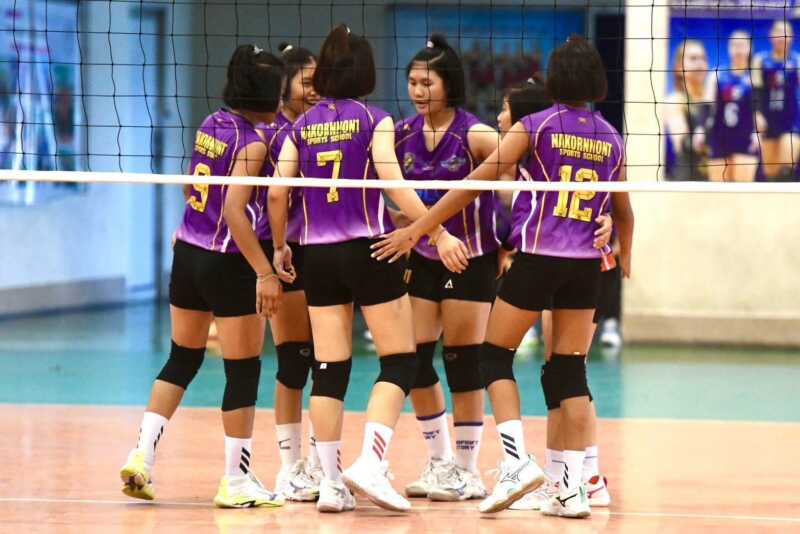 สมราคาทีมเต็ง! หนุ่ม-สาว “รร.กีฬานครนนท์วิทยา 6“ ประเดิมคว้าชัยโซนตะวันตก 1 ศึกลูกยาง PMYC