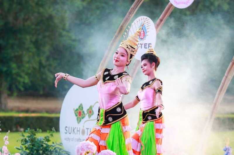 สุโขทัยจัดแถลงข่าวใหญ่ พร้อมต้อนรับนักท่องเที่ยวทั่วโลกในงานประเพณีลอยกระทง เผาเทียน เล่นไฟ ประจำปี 2569 ชูไฮไลต์มรดกโลกและโชว์ศิลปวัฒนธรรมนานาชาติ