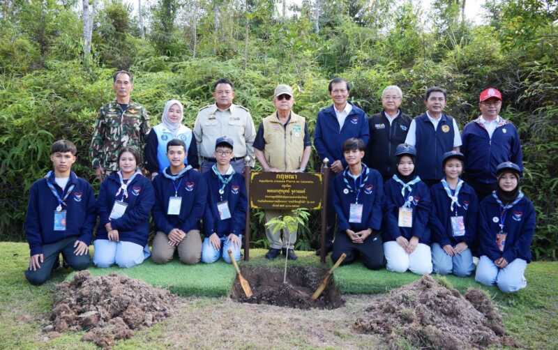 นครนายก – พลเอกสุรยุทธ์” เปิดค่ายอนุรักษ์สิ่งแวดล้อม สานใจไทย สู่ใจใต้ รุ่นที่ 47 ณ อุทยานแห่งชาติเขาใหญ่
