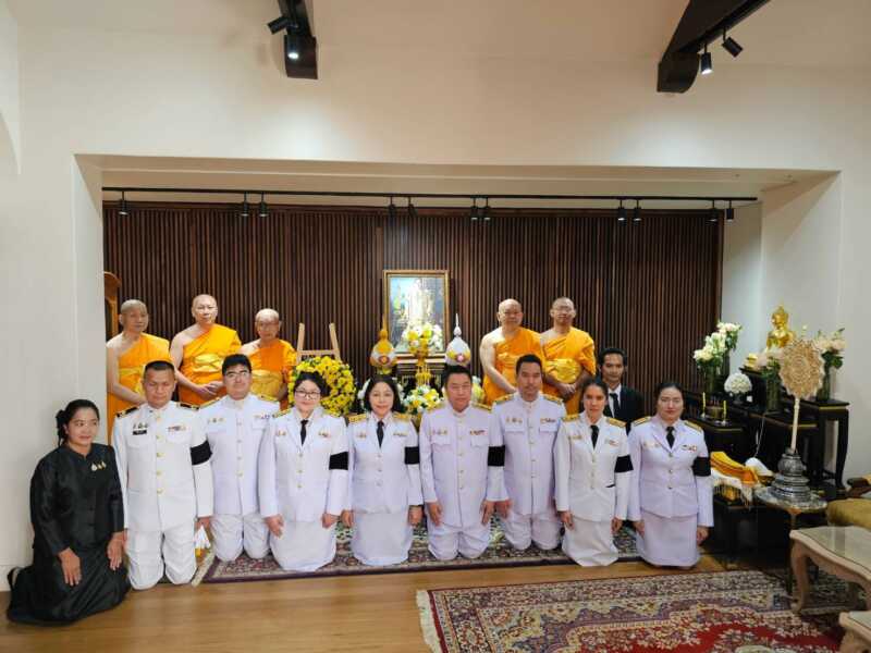 ปทุมธานี – คณะสงฆ์วัดพระธรรมกายโจฮันเนสเบิร์กร่วมสถานทูตไทย จัดพิธีถวายเป็นพระราชกุศลวันนวมินทรมหาราช