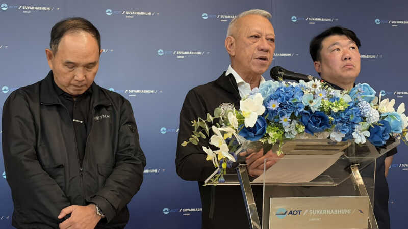 พิพัฒน์ ยอมรับน้ำท่วมกระทบการบินไทย กระเป๋าตกค้างกว่า 1 หมื่นใบ เร่งเคลียร์คาดจบ 1-2 ต.ค.